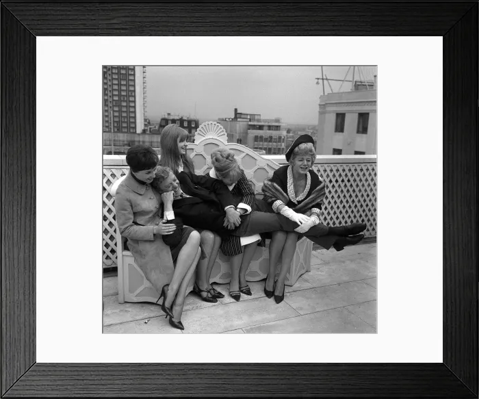 Framed Print : Michael Caine actor July 1965 with other members of the cast of Alfie: Vivien Merchant Framed Print : Michael Caine actor July 1965 with other members of the cast of Alfie: Vivien Merchant