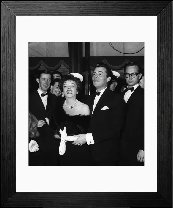 Framed Print : Actor Dirk Bogarde and actress Judy Garland 1963 Framed Print : Actor Dirk Bogarde and actress Judy Garland 1963