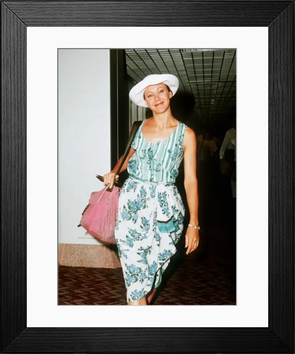 Framed Print : Jenny Agutter film actress at airport in August 1989 Framed Print : Jenny Agutter film actress at airport in August 1989