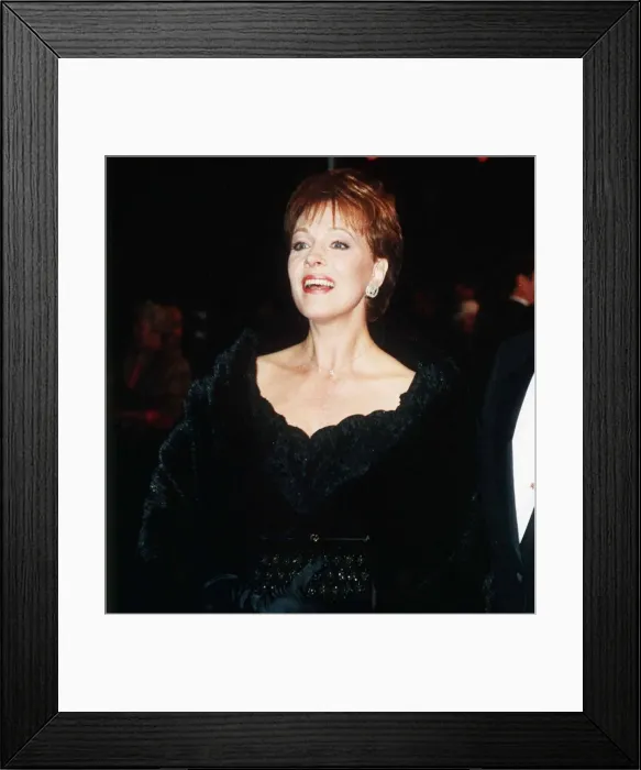 Framed Print : Julie Andrews actress arriving for the London gala of the British Academy for film Framed Print : Julie Andrews actress arriving for the London gala of the British Academy for film