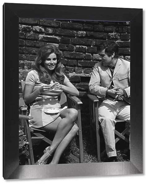 Raquel Welch with Dudley Moore 1967