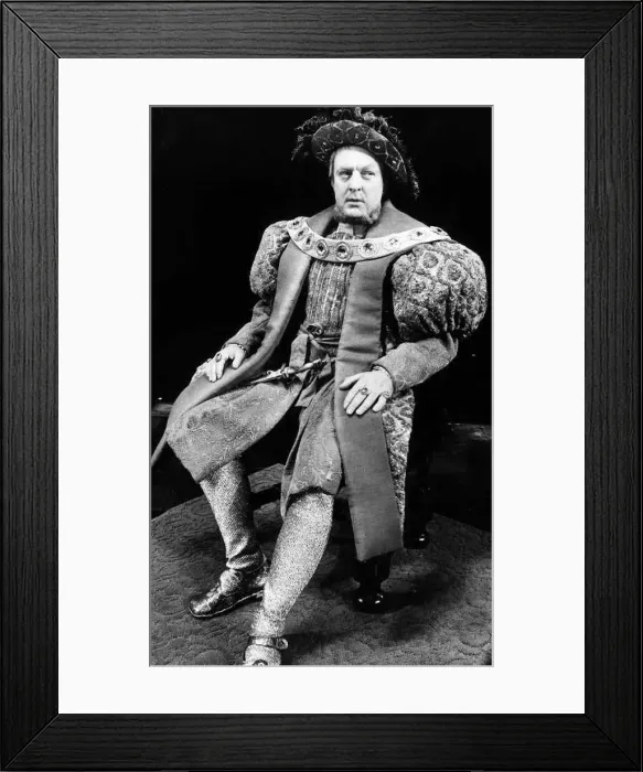 : Actor Donald Sinden as Henry V111 October 1969 : Actor Donald Sinden as Henry V111 October 1969
