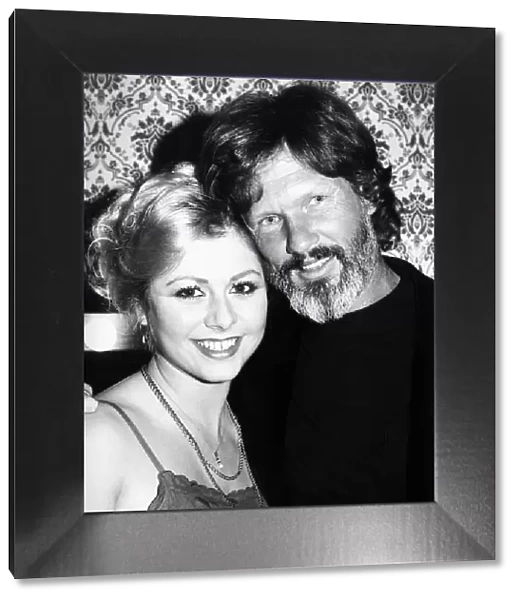 Kris Kristofferson country singer and actor in April 1982 with gymnast Suzanne Dando