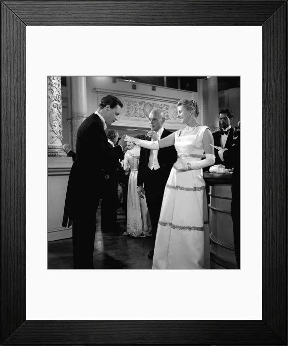 Framed Print : Ingrid Bergman and Yul Brynner in The Filming Anastasia at Elstree Studios Framed Print : Ingrid Bergman and Yul Brynner in The Filming Anastasia at Elstree Studios