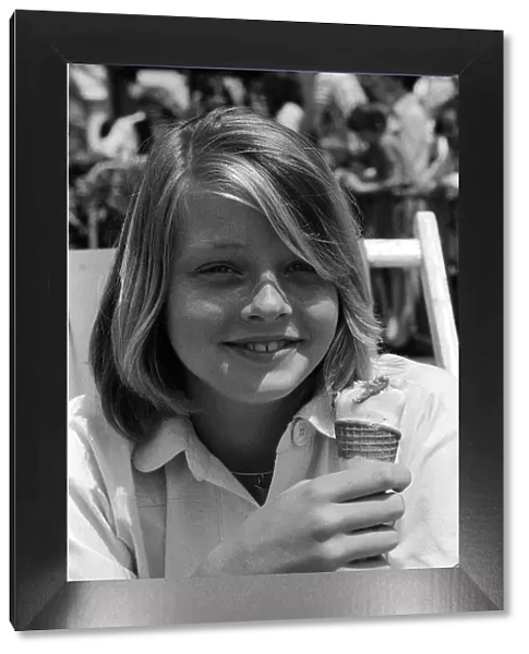 Cannes Film Festival May 1976 Jodie Foster A©Mirrorpix. com