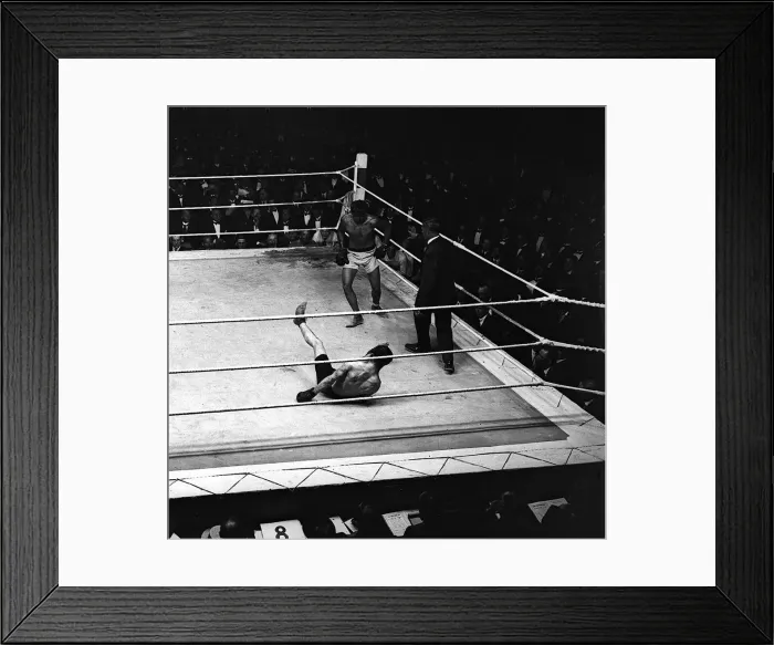 Framed Print : Boxing Johnny Basham V Francis Charles