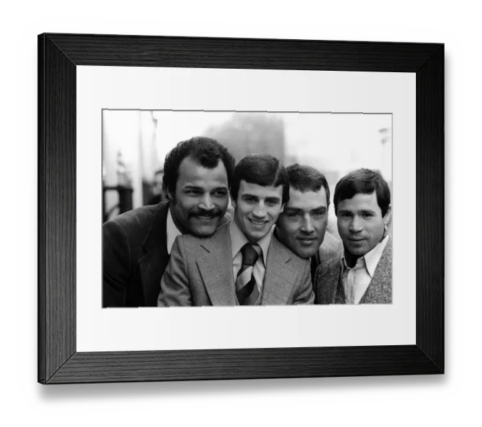 Framed Print : Brit Boxing champions Alan Minter and John Conteh form a guard of honour for two of their Framed Print : Brit Boxing champions Alan Minter and John Conteh form a guard of honour for two of their
