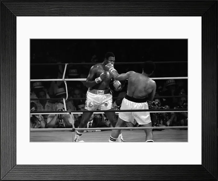 Framed Print : Action during the world heavyweight title fight between challenger Muhammad Ali Framed Print : Action during the world heavyweight title fight between challenger Muhammad Ali
