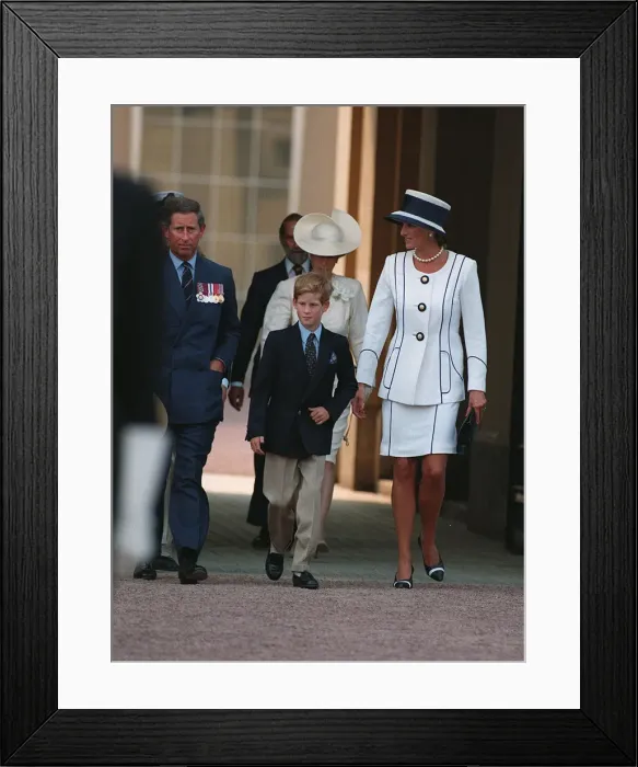 Framed Print : Prince Charles and Princess Diana with their son Prince Harry Framed Print : Prince Charles and Princess Diana with their son Prince Harry