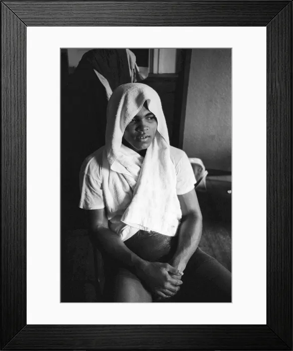 Framed Print : American heavyweight boxer Cassius Clay training ahead of his non-title heavyweight
