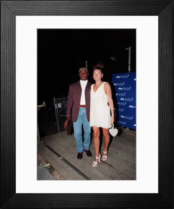 Framed Print : Chris Eubank Boxing October 98 Boxer arriving for the launch of Sky Digital TV Framed Print : Chris Eubank Boxing October 98 Boxer arriving for the launch of Sky Digital TV