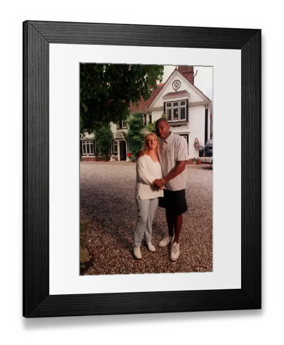 Framed Print : Frank Bruno former Heavyweight Boxer July 1998 at his home in Essex with wife Framed Print : Frank Bruno former Heavyweight Boxer July 1998 at his home in Essex with wife