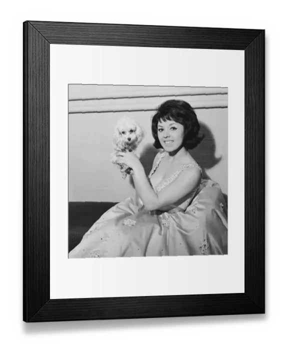 Framed Print : Actress and singer Susan Maughan in happy mood after she was chosen to appear in Framed Print : Actress and singer Susan Maughan in happy mood after she was chosen to appear in