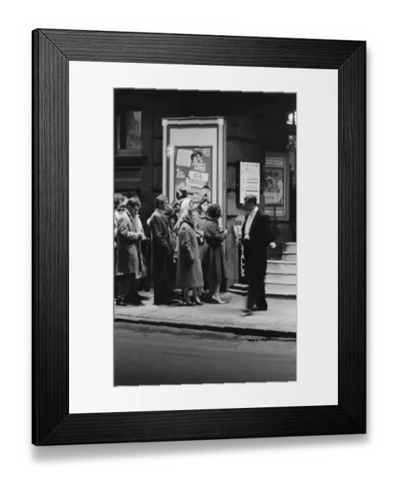 Framed Print : Nottingham City Centre, Saturday Night Sunday Morning Feature 11th - 12th February 1961 Framed Print : Nottingham City Centre, Saturday Night Sunday Morning Feature 11th - 12th February 1961