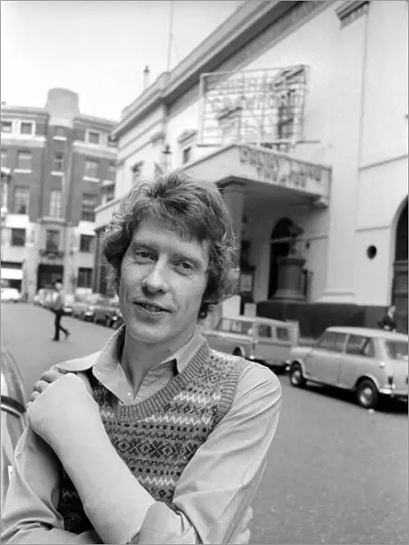 Actor Michael Crawford who is taking the lead in 'Billy'