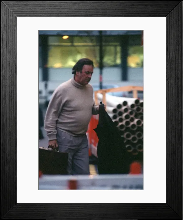 Framed Print : Terry Wogan TV Presenter December 98 Outside BBC studio in london carrying jacket Framed Print : Terry Wogan TV Presenter December 98 Outside BBC studio in london carrying jacket