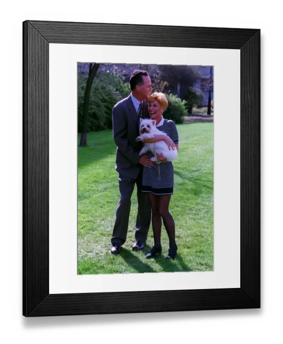 Framed Print : Michael Barrymore TV Presenter / Comedian with wife Cheryl and their dog Framed Print : Michael Barrymore TV Presenter / Comedian with wife Cheryl and their dog