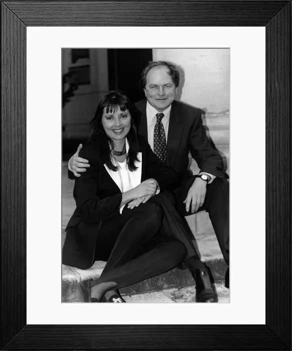Framed Print : Carol Vorderman TV Presenter & Clive Anderson Chat Show Host Framed Print : Carol Vorderman TV Presenter & Clive Anderson Chat Show Host