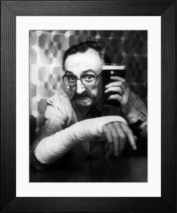 Framed Print : TV Programme Emmerdale Farm starring Stan Richards Framed Print : TV Programme Emmerdale Farm starring Stan Richards