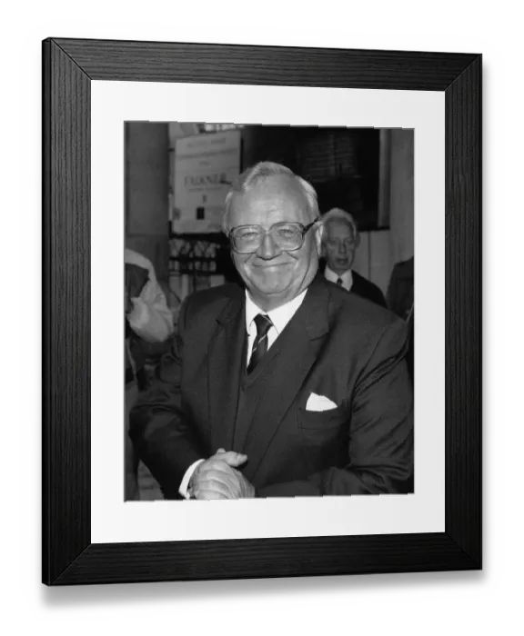 Framed Print : Harry Secombe singer comedian A©mirrorpix Framed Print : Harry Secombe singer comedian A©mirrorpix