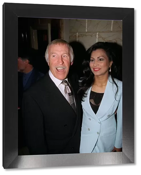Bruce Forsyth Comedian  /  TV Presenter May 98 Arriving at the premiere of Saturday