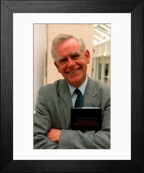 : Magnus Magnusson TV Presenter Quiz Master at the launch of his new book Ive Started so : Magnus Magnusson TV Presenter Quiz Master at the launch of his new book Ive Started so