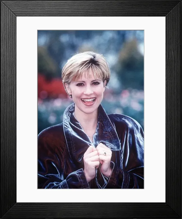 Framed Print : Julia Carling TV Presenter Framed Print : Julia Carling TV Presenter