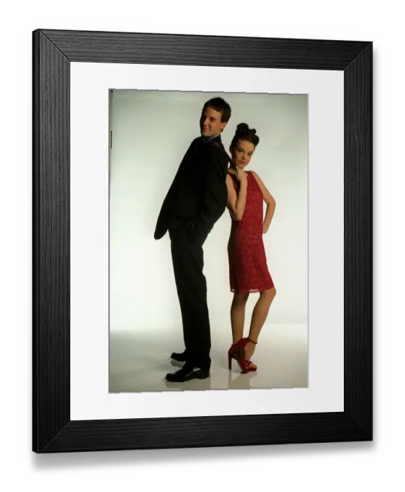 Framed Print : Richard Alford TV Presenter March 98 With wife Sarah