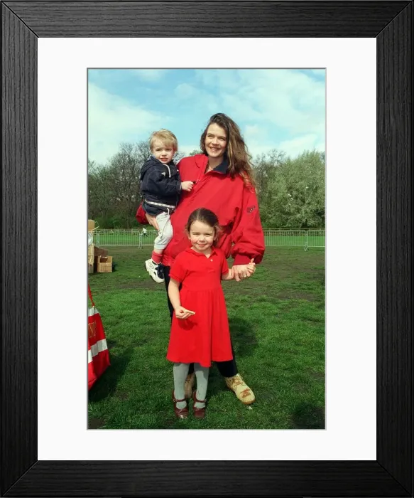 Framed Print : Annabell Croft TV Presenter April 98 With her two children taking part in a Framed Print : Annabell Croft TV Presenter April 98 With her two children taking part in a