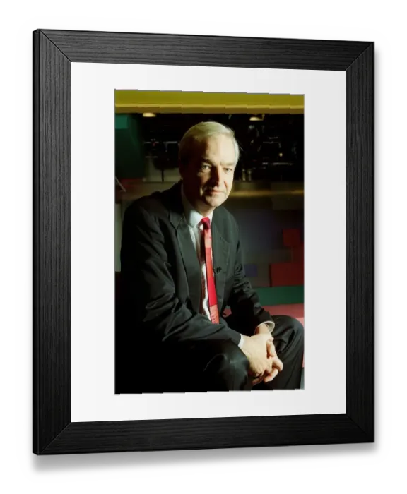 Framed Print : Jon Snow TV Presenter December 98 Channel 4 newscaster