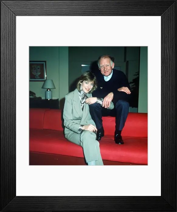 Framed Print : Frank Bough TV Presenter sitting with Selina Scott Circa 1985