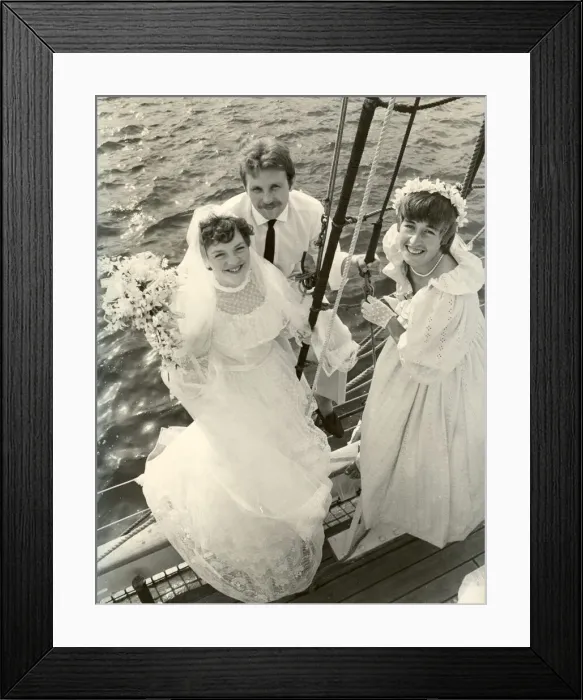 Framed Print : Hilary Brough, 21, married Neil Sowdon an electrican, also aged 21, at Stanton Church Framed Print : Hilary Brough, 21, married Neil Sowdon an electrican, also aged 21, at Stanton Church
