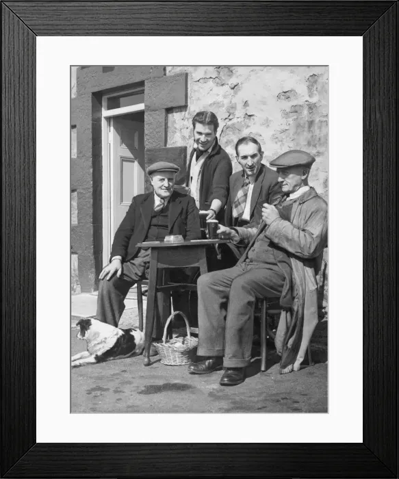 Framed Print : Although there were no passers-by on the boulevards to watch Framed Print : Although there were no passers-by on the boulevards to watch