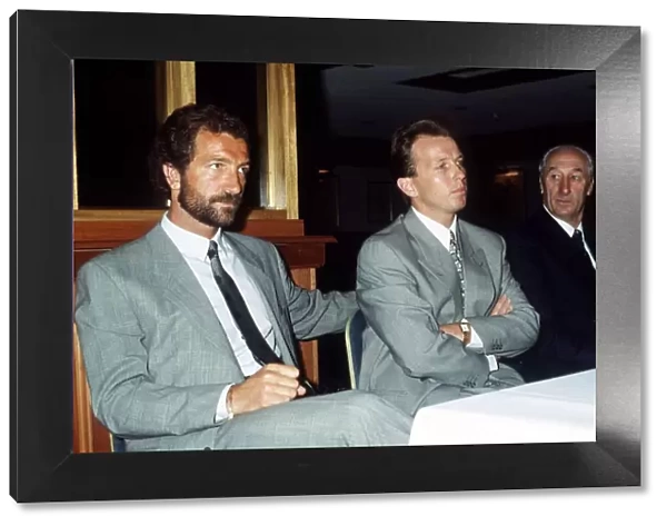 Graeme Souness Glasgow Rangers Manager sitting at table with new signing Trevor Stevens