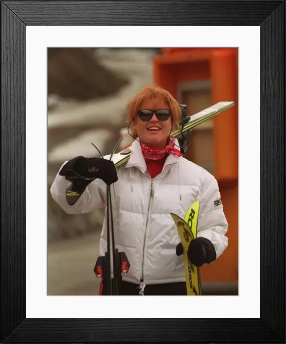 Framed Print : Duchess Of York Sarah Ferguson skiing in Switzerland Framed Print : Duchess Of York Sarah Ferguson skiing in Switzerland