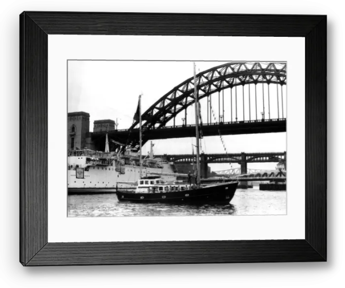 Framed Print : Tall Ships Race 1986. Sea Cadets ship the Royalist. July 1986 Framed Print : Tall Ships Race 1986. Sea Cadets ship the Royalist. July 1986