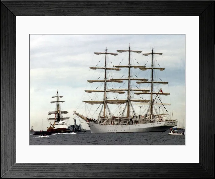 Framed Print : Tall Ships Race 1993. Dar Mlodziezy Framed Print : Tall Ships Race 1993. Dar Mlodziezy