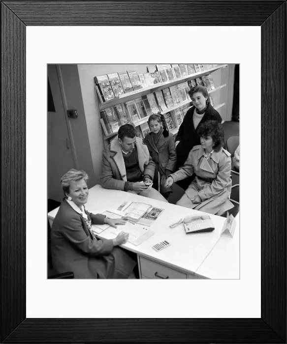 Framed Print : First in the queue to snap up a £5 holiday to the South of France from Lunn Poly Framed Print : First in the queue to snap up a £5 holiday to the South of France from Lunn Poly