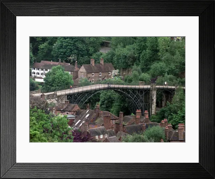 Framed Print : A View of the Ironbridge from the Coalbrookdale Rotunda in Coalbrookdale, Shropshire
