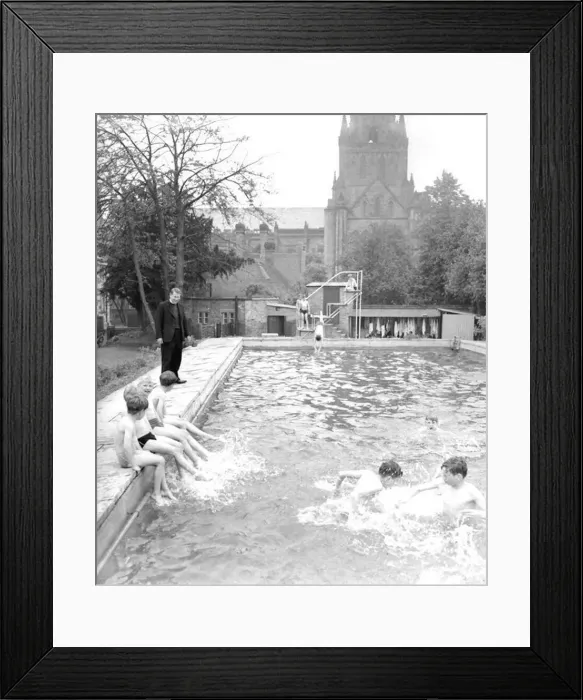 : Children enjoy a dip in the pool at St Chads Cathedral School. September 1959 : Children enjoy a dip in the pool at St Chads Cathedral School. September 1959