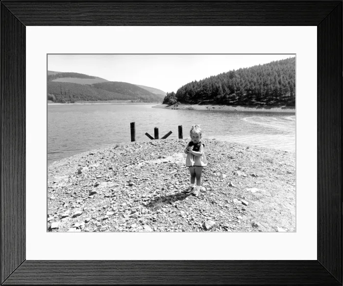 Framed Print : Derwent Reservoir near Sheffield, showing the low water level July 1976
