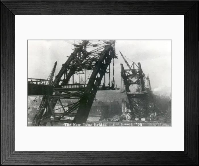 Framed Print : Construction of the Tyne Bridge Framed Print : Construction of the Tyne Bridge