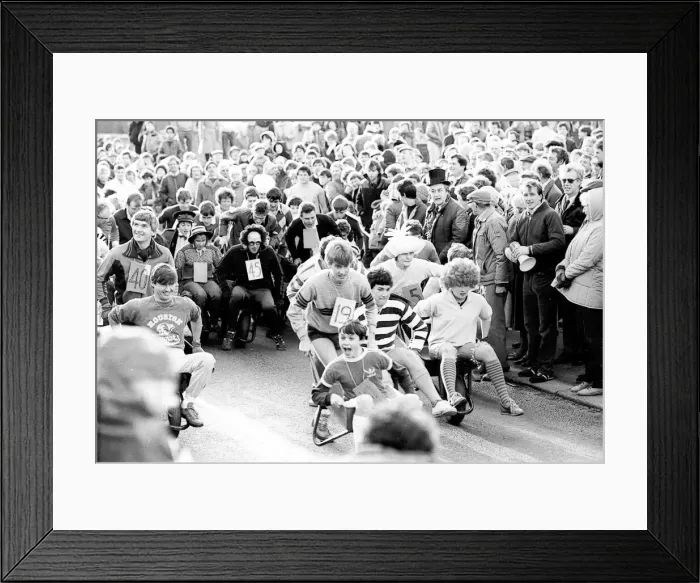 Framed Print : A hundred hardy spirits pushed off their New Years day hangovers to take part in Framed Print : A hundred hardy spirits pushed off their New Years day hangovers to take part in