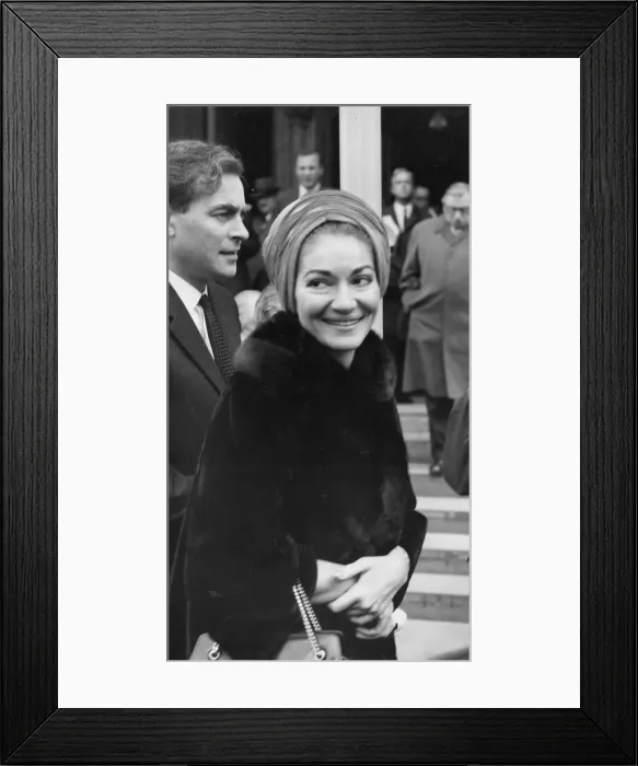 Framed Print : Maria Callas the opera singer and millionnaire Aristotle Onassis were at the High Court