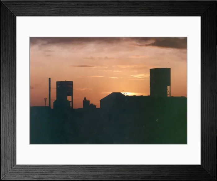 Framed Print : Wearmouth Colliery silhouetted against the night sky Framed Print : Wearmouth Colliery silhouetted against the night sky