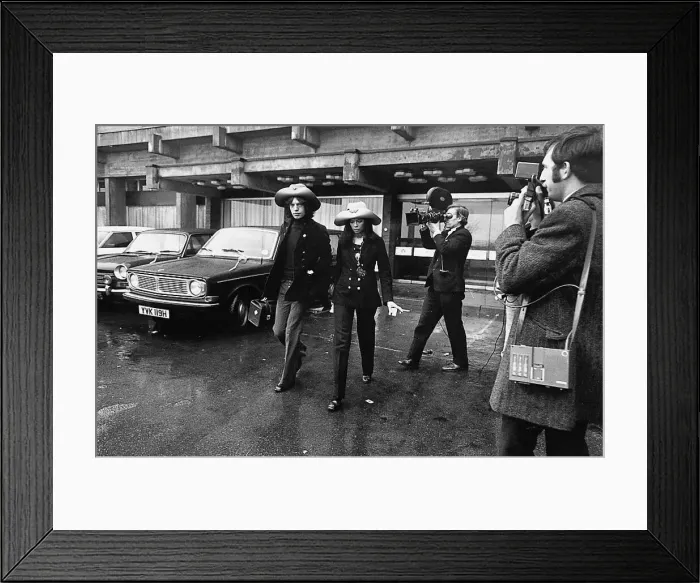 : Rolling Stones: Mick Jagger and Bianca at their hotel in Newcastle upon Tyne. March 1971aš : Rolling Stones: Mick Jagger and Bianca at their hotel in Newcastle upon Tyne. March 1971aš