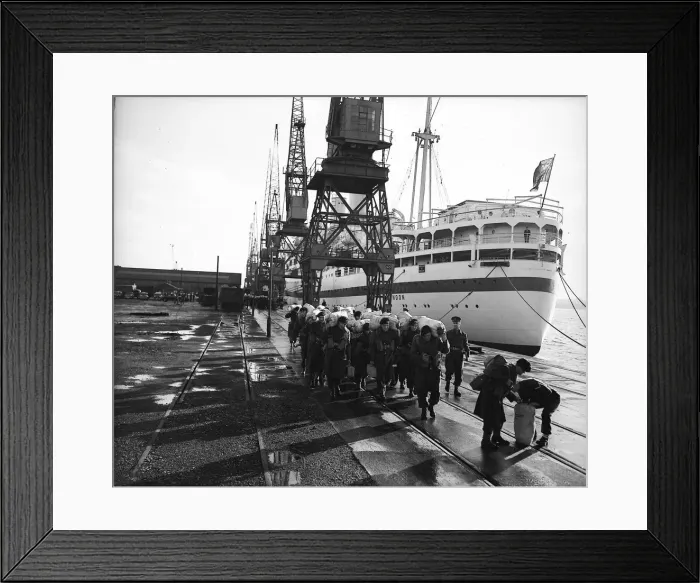 Framed Print : Suez Crisis 1956 Troops walking along quay after having disembarked from