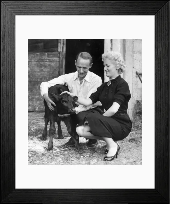Framed Print : Lord Kilbracken and Vicki Benet photographed together at Lord Kilbracken Framed Print : Lord Kilbracken and Vicki Benet photographed together at Lord Kilbracken