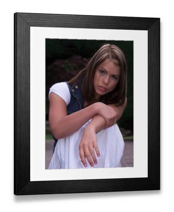 Framed Print : Teenage pop star Billie Piper Wearing a denim and white top Framed Print : Teenage pop star Billie Piper Wearing a denim and white top
