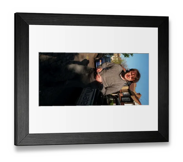 Framed Print : Comedian Paul Merton arriving home by taxi on Sunday afternoon A©Mirrorpix Framed Print : Comedian Paul Merton arriving home by taxi on Sunday afternoon A©Mirrorpix